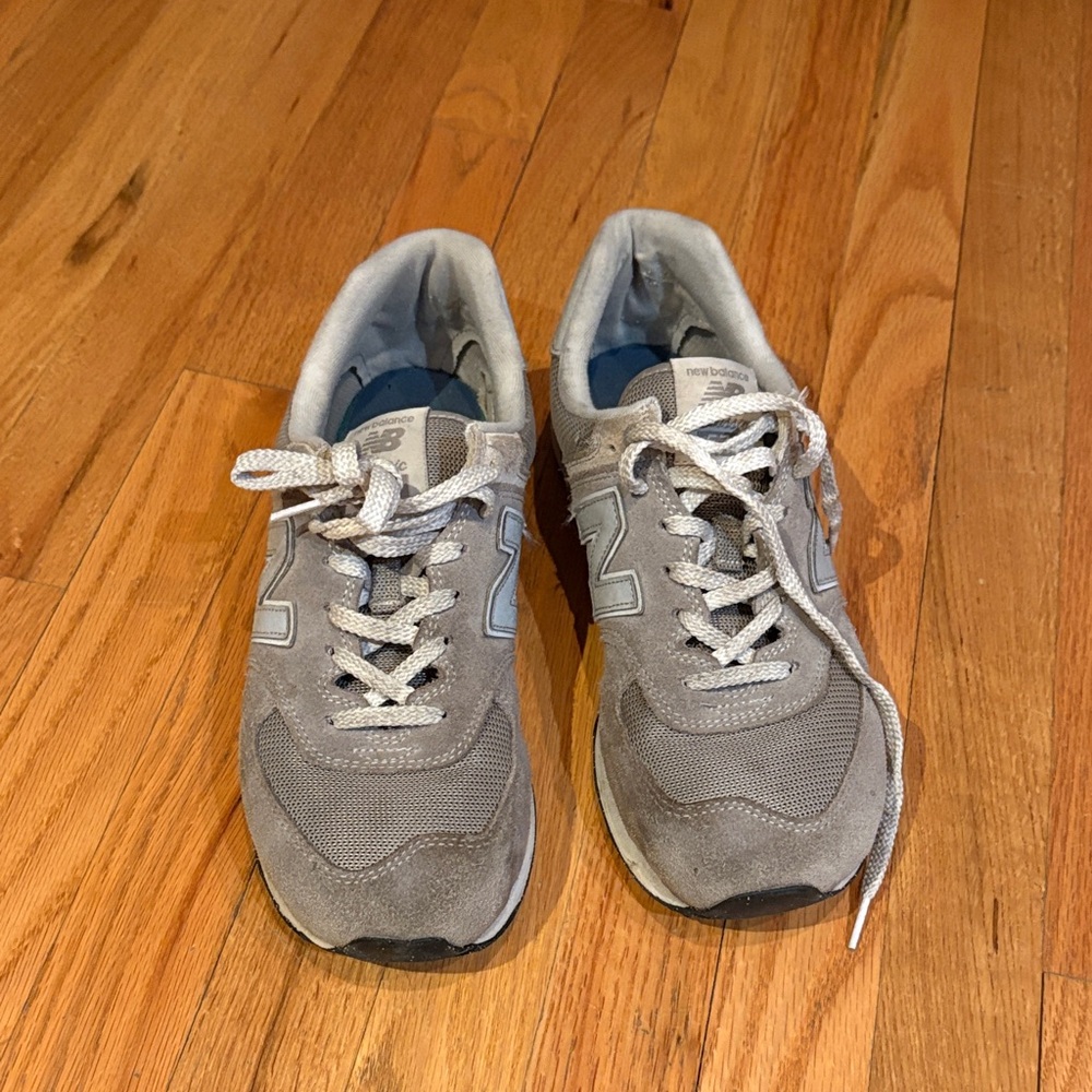 New balance 574 size 10